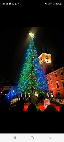 Screenshot_20251203_210539_Facebook