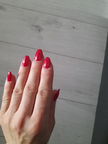 17659772468124381564379401951532